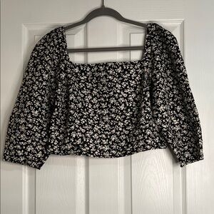 Levi's Black and White Floral Blouse